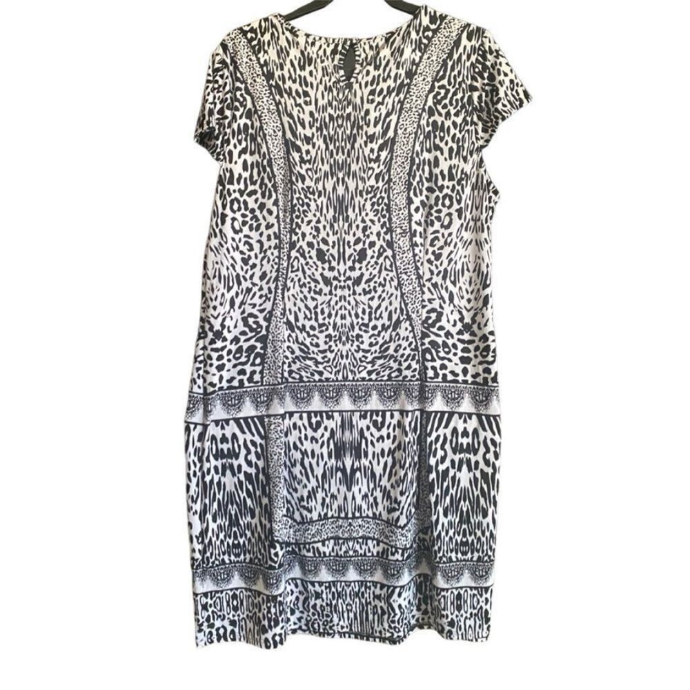 Mlle Gabrielle Black White Multi Print Cap Sleeve Dress Size 2X Stretch - Picture 4 of 8